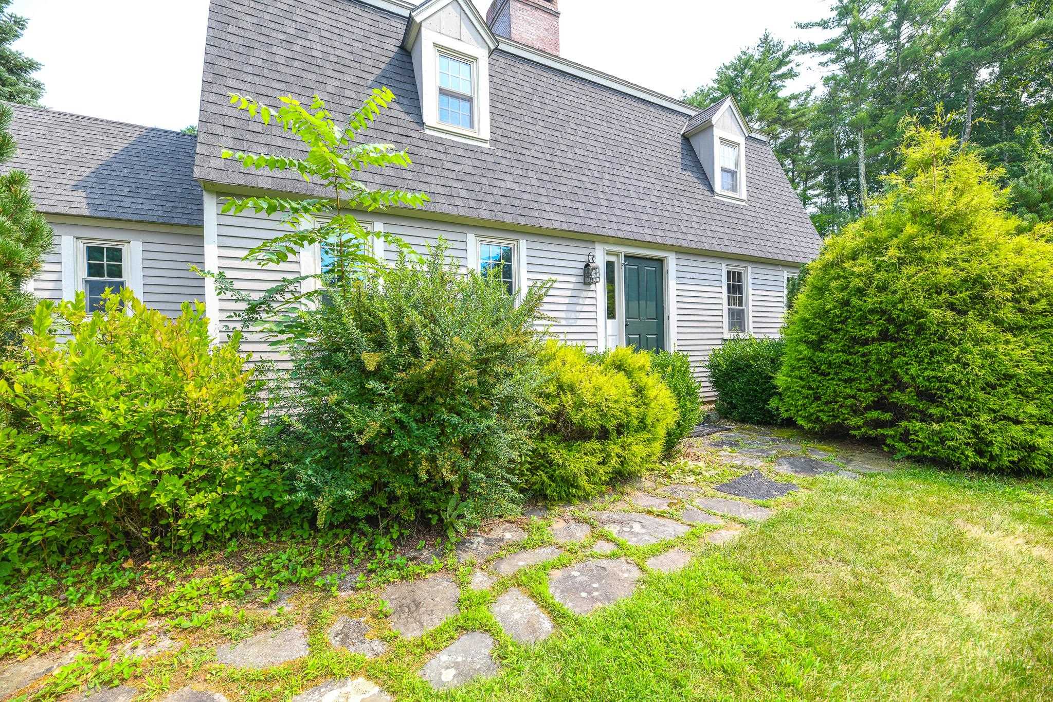 160 S Road Brentwood, NH 03833 - Photo 24 of 37