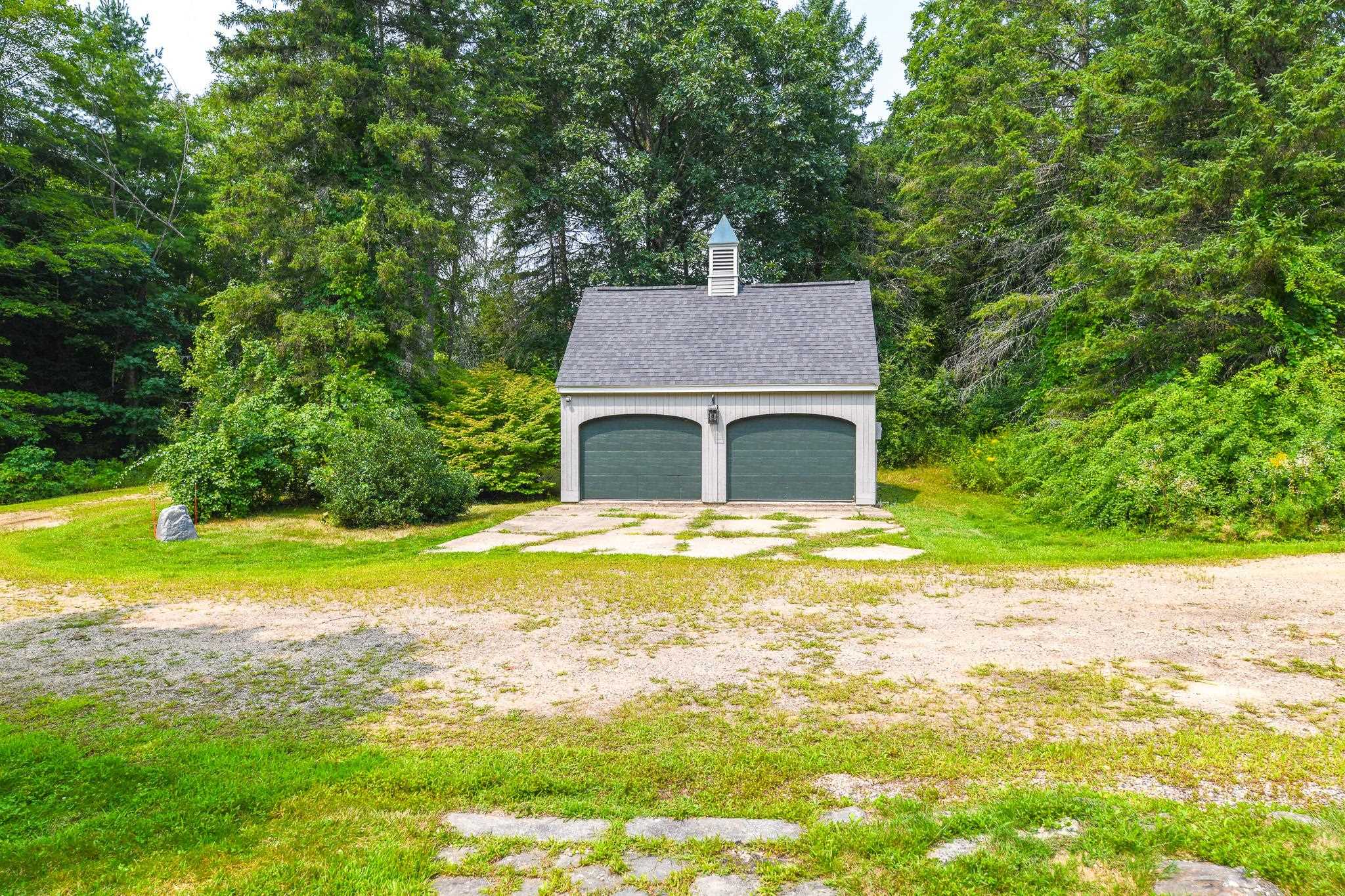 160 S Road Brentwood, NH 03833 - Photo 30 of 37