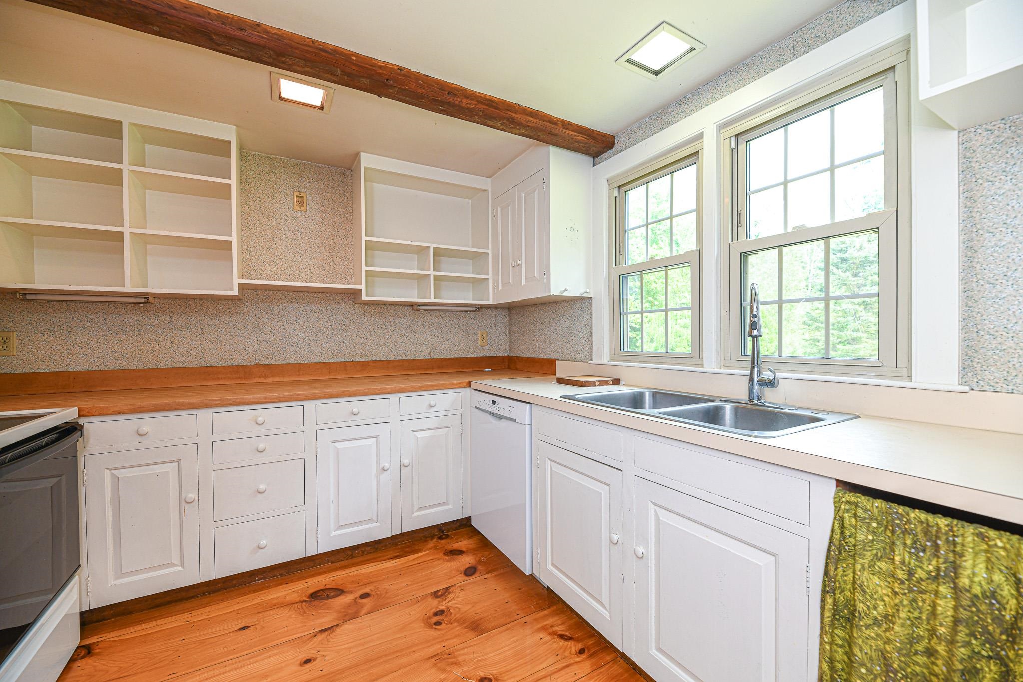 160 S Road Brentwood, NH 03833 - Photo 35 of 37