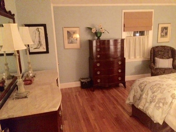 5 Leicester Road Marblehead, MA 01945 - Photo 13 of 30 a bed room with a bed and a dresser
