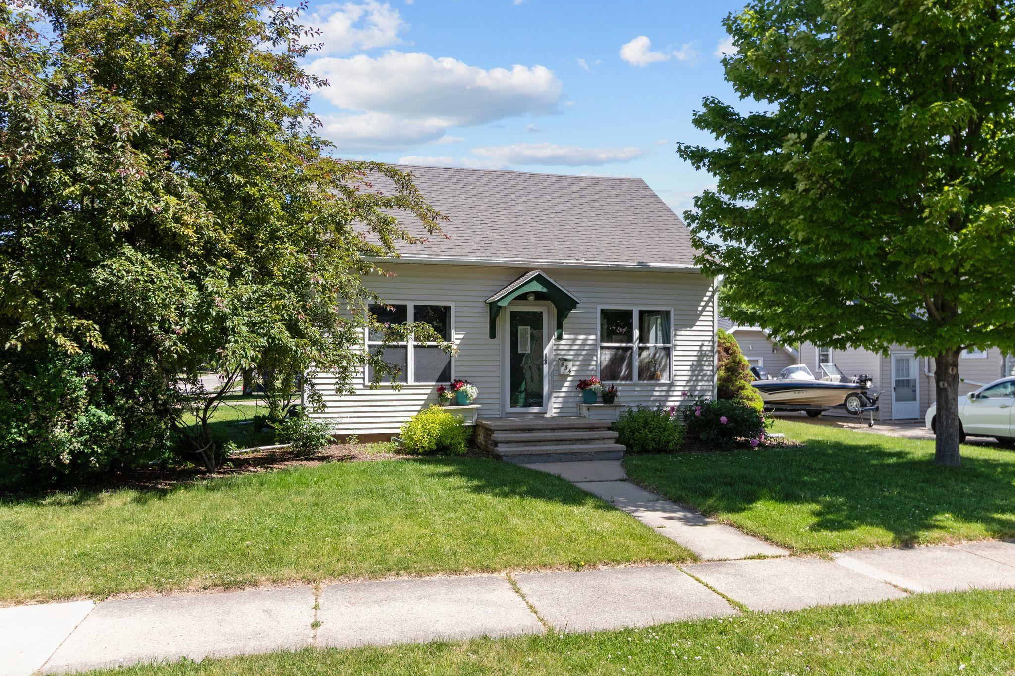 834 West Grant Street Appleton, WI 54914 - Photo 37 of 49