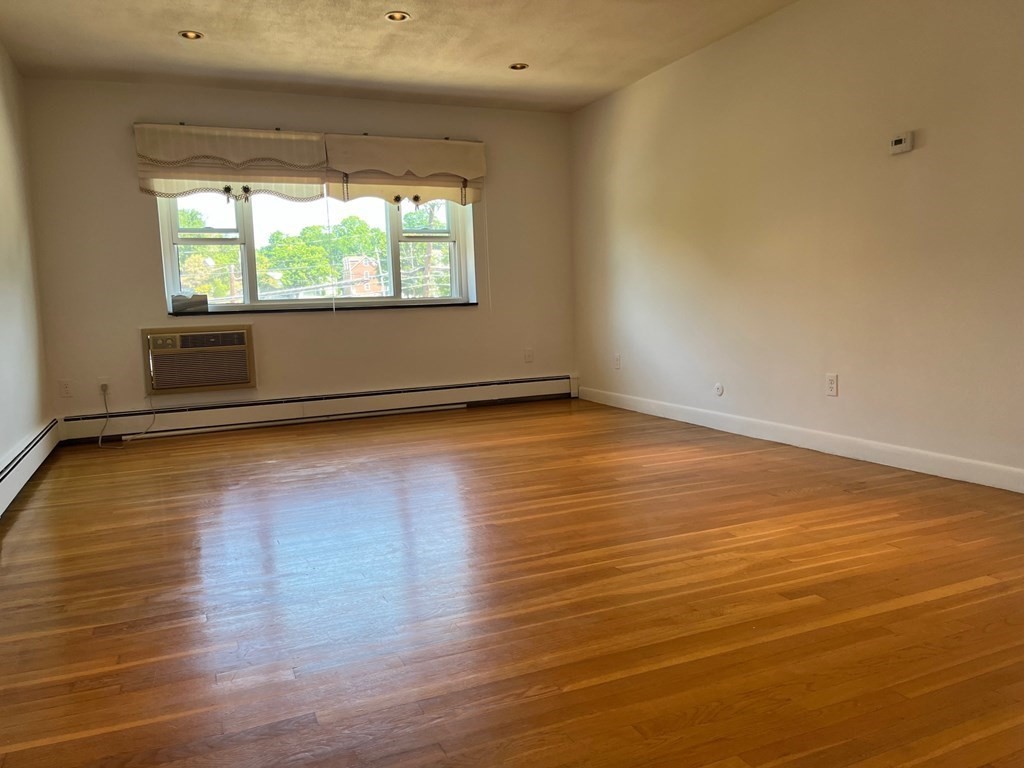 366 Elliot Street, Unit 9 Newton, MA 02464 - Photo 2 of 10