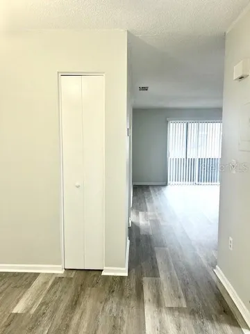 $1,200 | 5507 Fountain Lake Circle, Unit B205, Bradenton, FL 34207