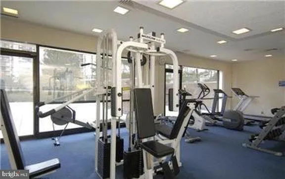 $2,150 | 6800 Fleetwood Road, Unit 214, McLean, VA 22101