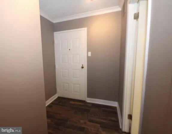 $2,150 | 6800 Fleetwood Road, Unit 214, McLean, VA 22101