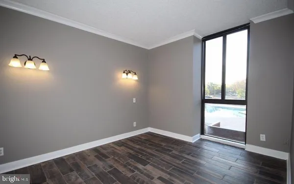 $2,150 | 6800 Fleetwood Road, Unit 214, McLean, VA 22101