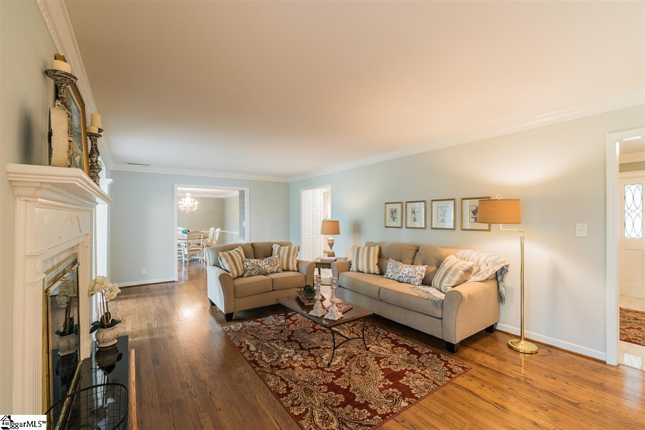 347 Riverside Drive Greenville, SC 29605 - Photo 8 of 34 Gallery Image 8