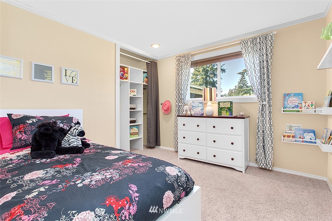 17331 20th Drive Southeast Bothell, WA 98012 - Photo 10 of 17 Gallery Image 10