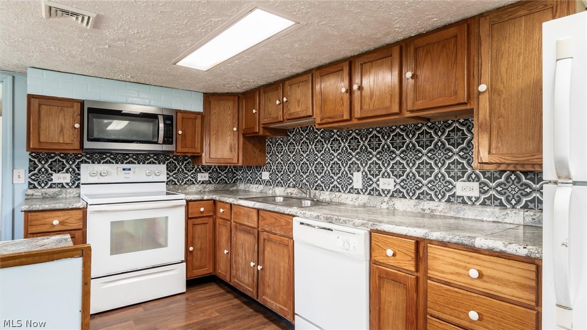 57737 Montour Road Senecaville, OH 43780 - Photo 8 of 46