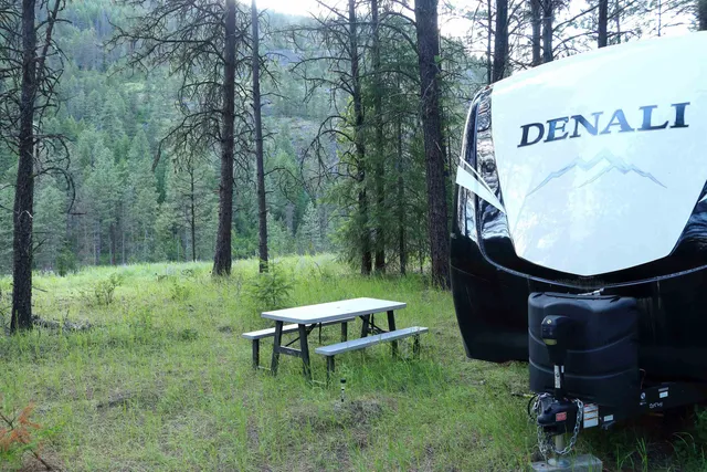 $99,900 | 3733C Sand Creek Road, Kettle Falls, WA 99141