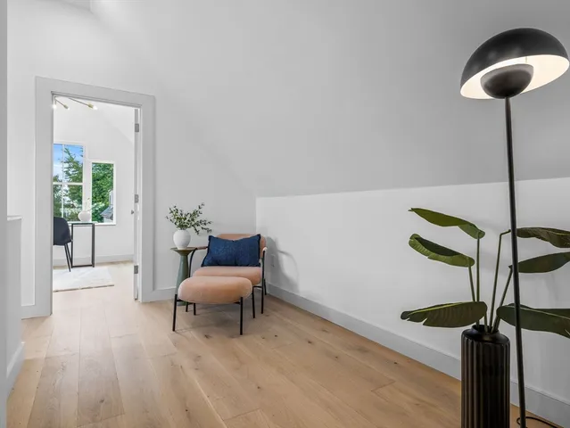 $2,385,000 | 25 Avon Street, Somerville, MA 02143