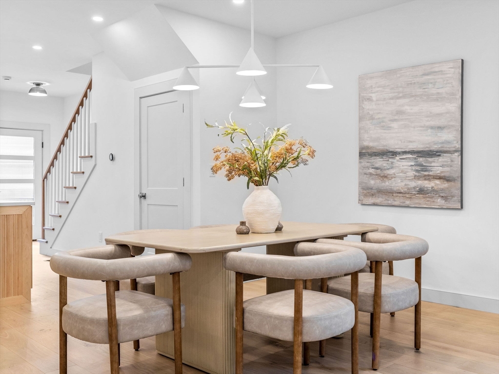 25 Avon Street Somerville, MA 02143 - Photo 3 of 39