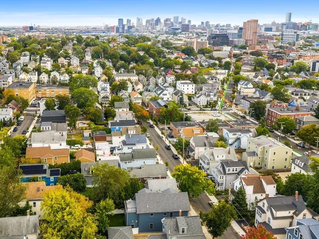 $2,385,000 | 25 Avon Street, Somerville, MA 02143