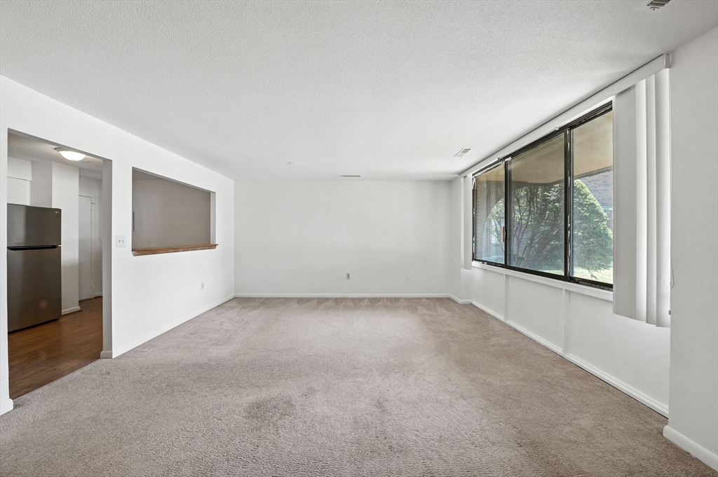 1006 Paradise Road, Unit 1H Swampscott, MA 01907 - Photo 23 of 42 Gallery Image 23
