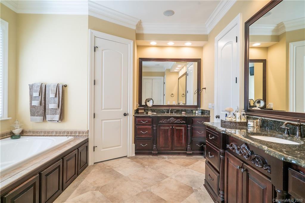 14036 Claysparrow Road Charlotte, NC 28278 - Photo 15 of 36