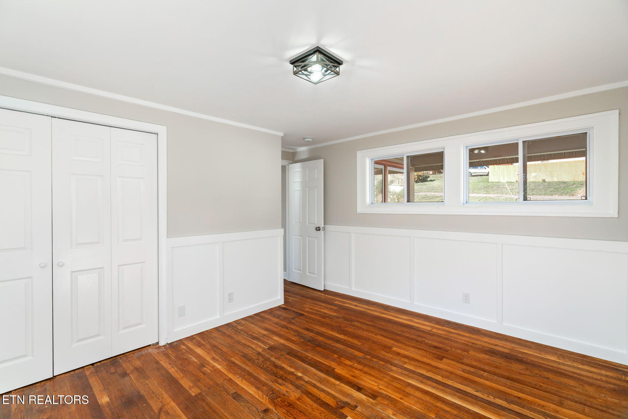 721 Florida Avenue Oak Ridge, TN 37830 - Photo 23 of 38 27-web-or-mls-721 Florida Ave-28