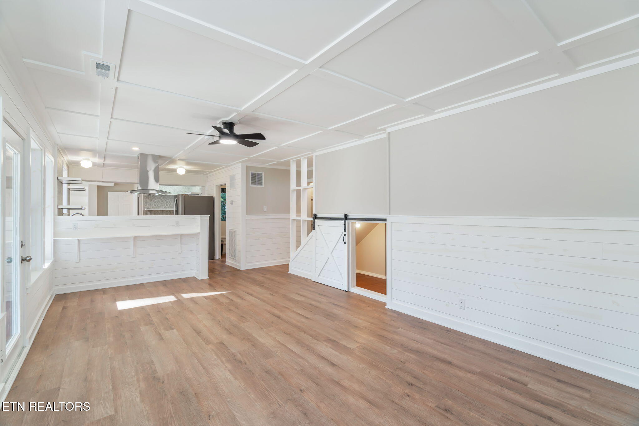 721 Florida Avenue Oak Ridge, TN 37830 - Photo 5 of 38 9-web-or-mls-721 Florida Ave-10