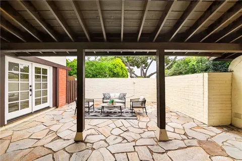 $2,100,000 | 27971 Beechgate Drive, Rancho Palos Verdes, CA 90275