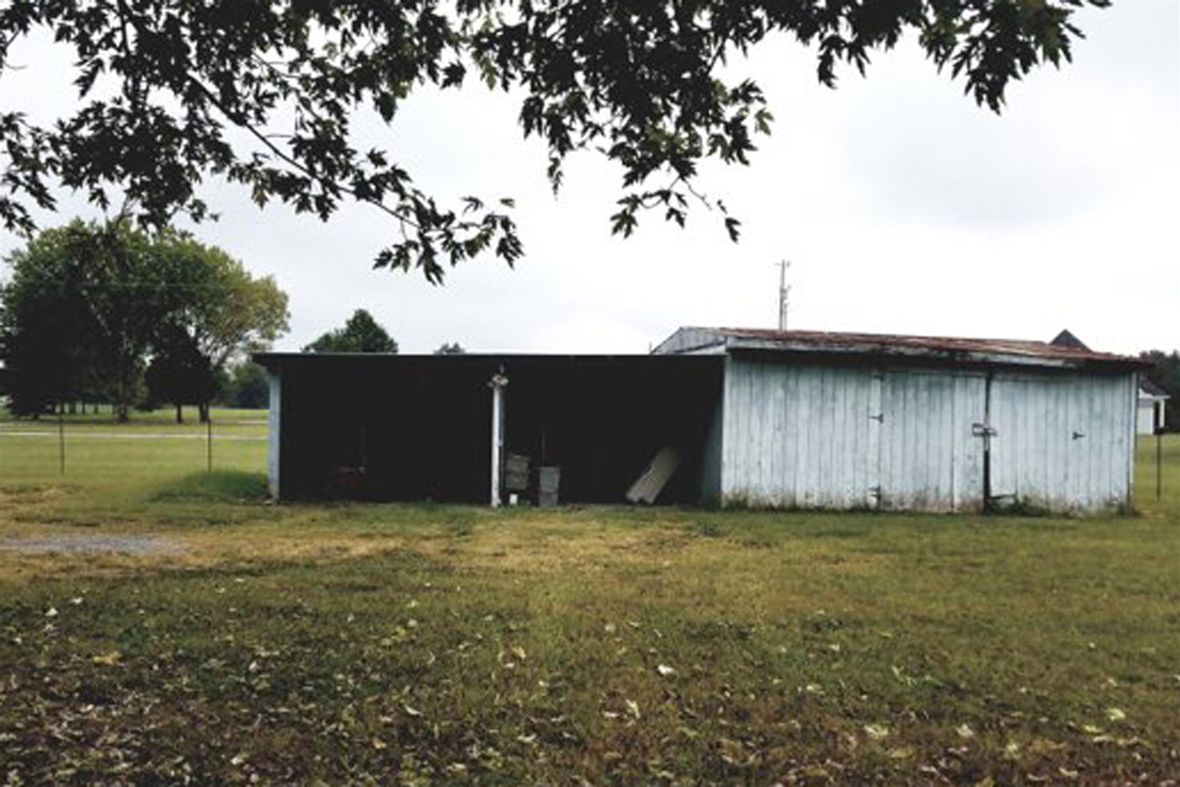 3267 Friendship Road Cross Plains, TN 37049 - Photo 15 of 15 a view of a backyard