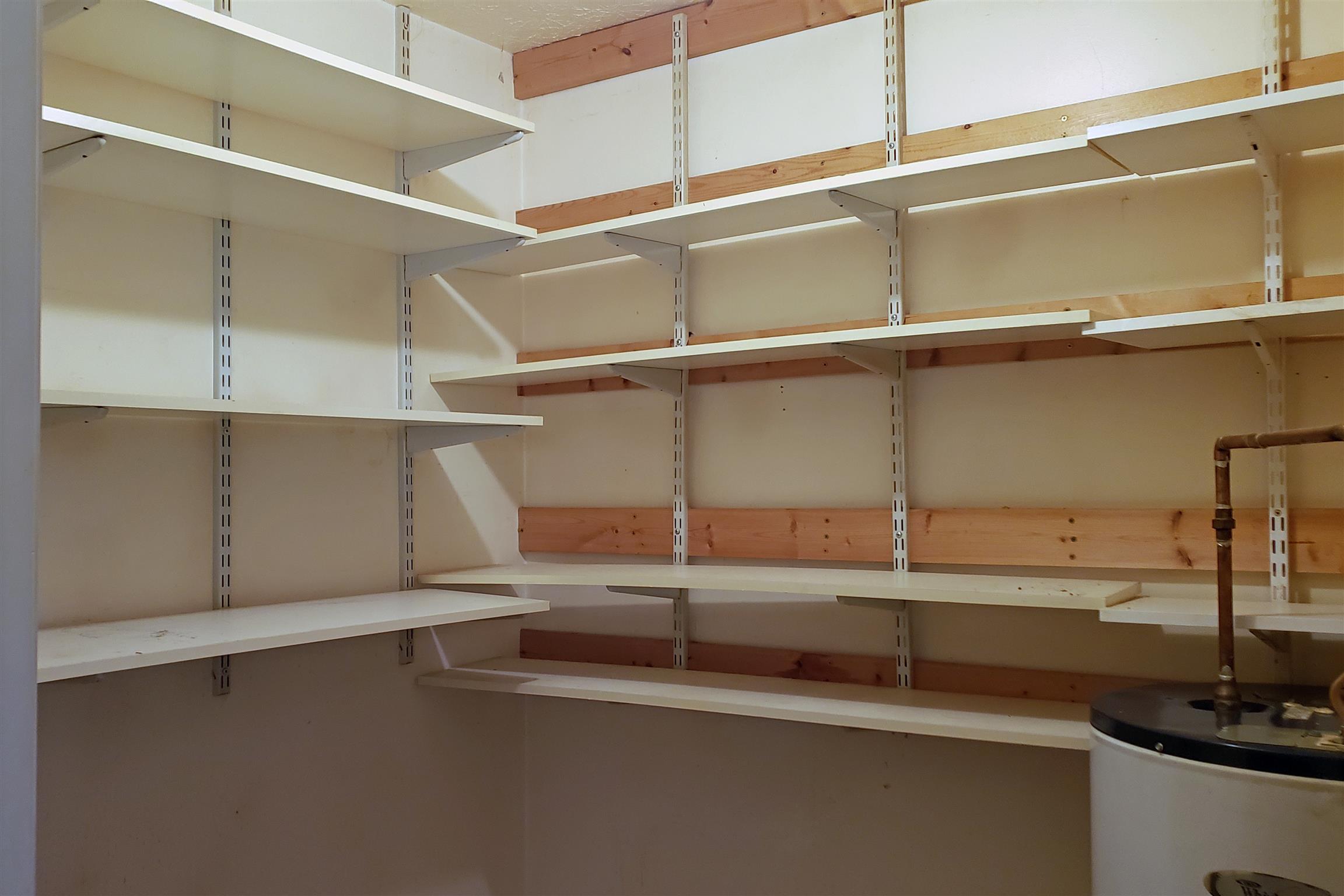 3267 Friendship Road Cross Plains, TN 37049 - Photo 9 of 15 a close view of closet