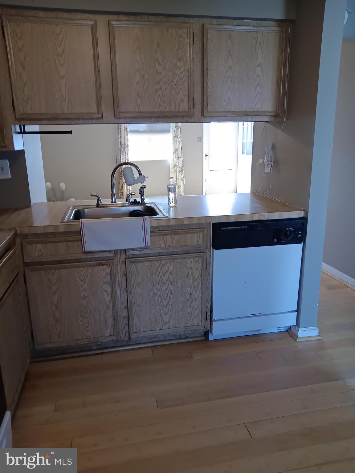 246 Canfield Terrace Frederick, MD 21702 - Photo 8 of 27 Kitchen