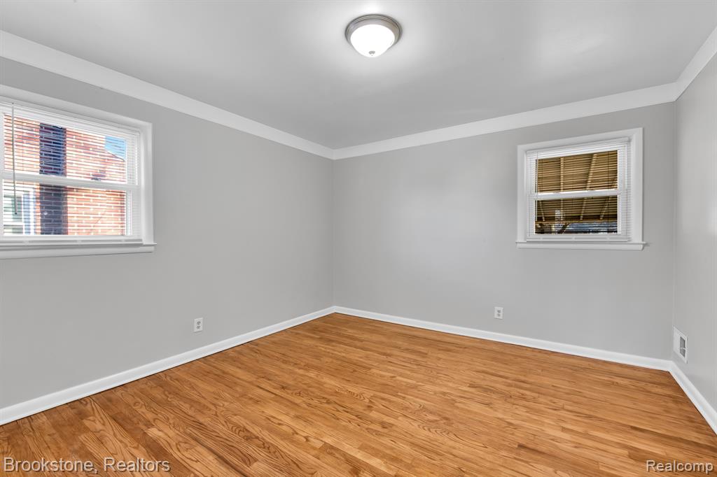 28957 Emerson Street Inkster, MI 48141 - Photo 10 of 22 Gallery Image 10