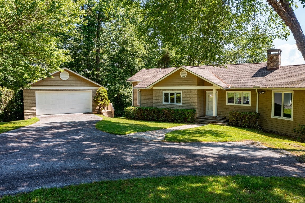 360 Old Farm Road Cullowhee, NC 28723 - Photo 2 of 45 Gallery Image 2