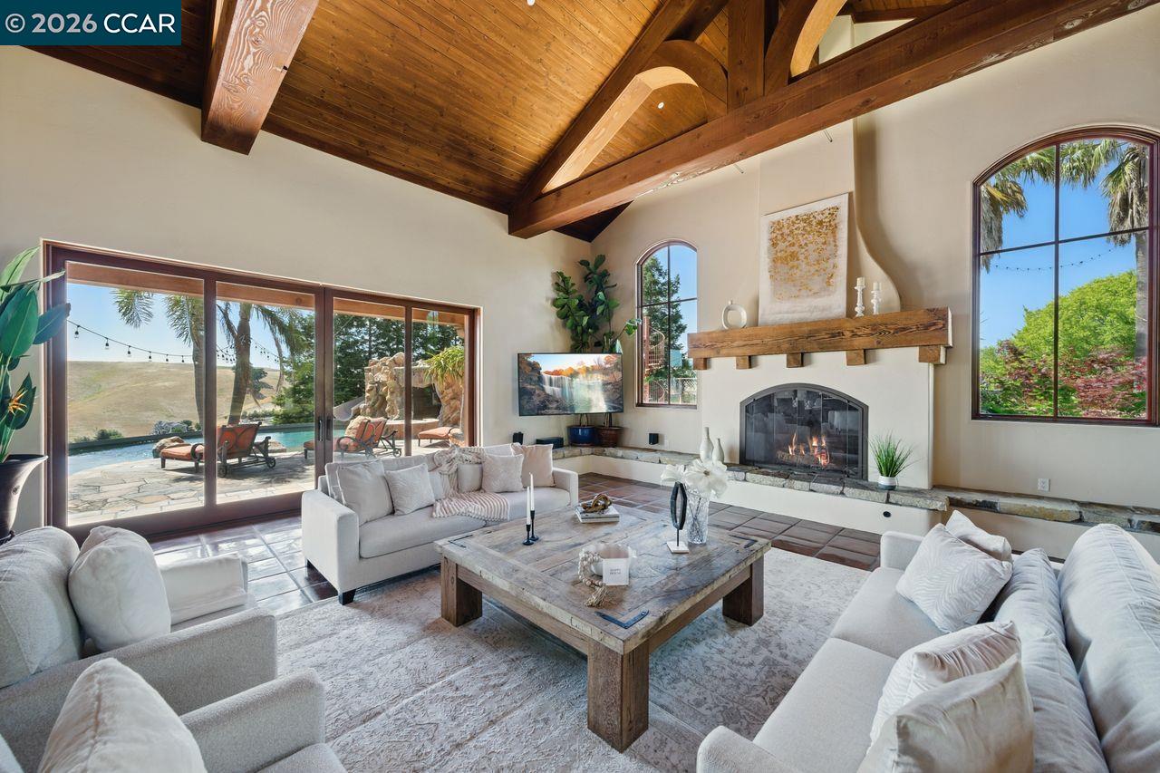 1615 Lawrence Road Danville, CA 94506 - Photo 9 of 60