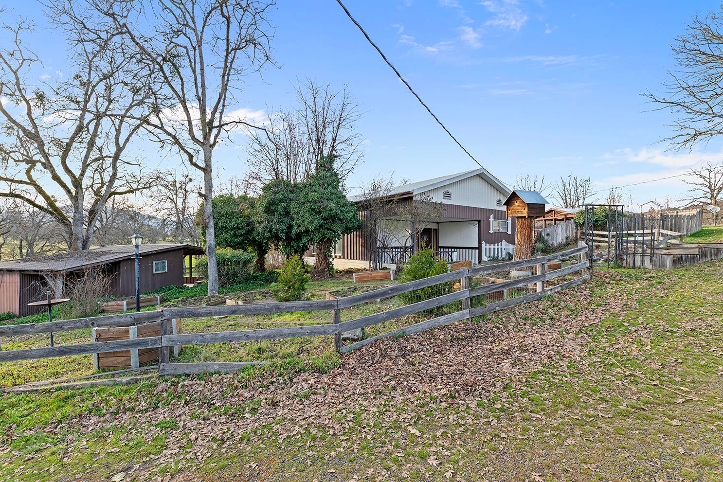 12322 Duggan Road White City, OR 97503 - Photo 9 of 20 DSC_8114