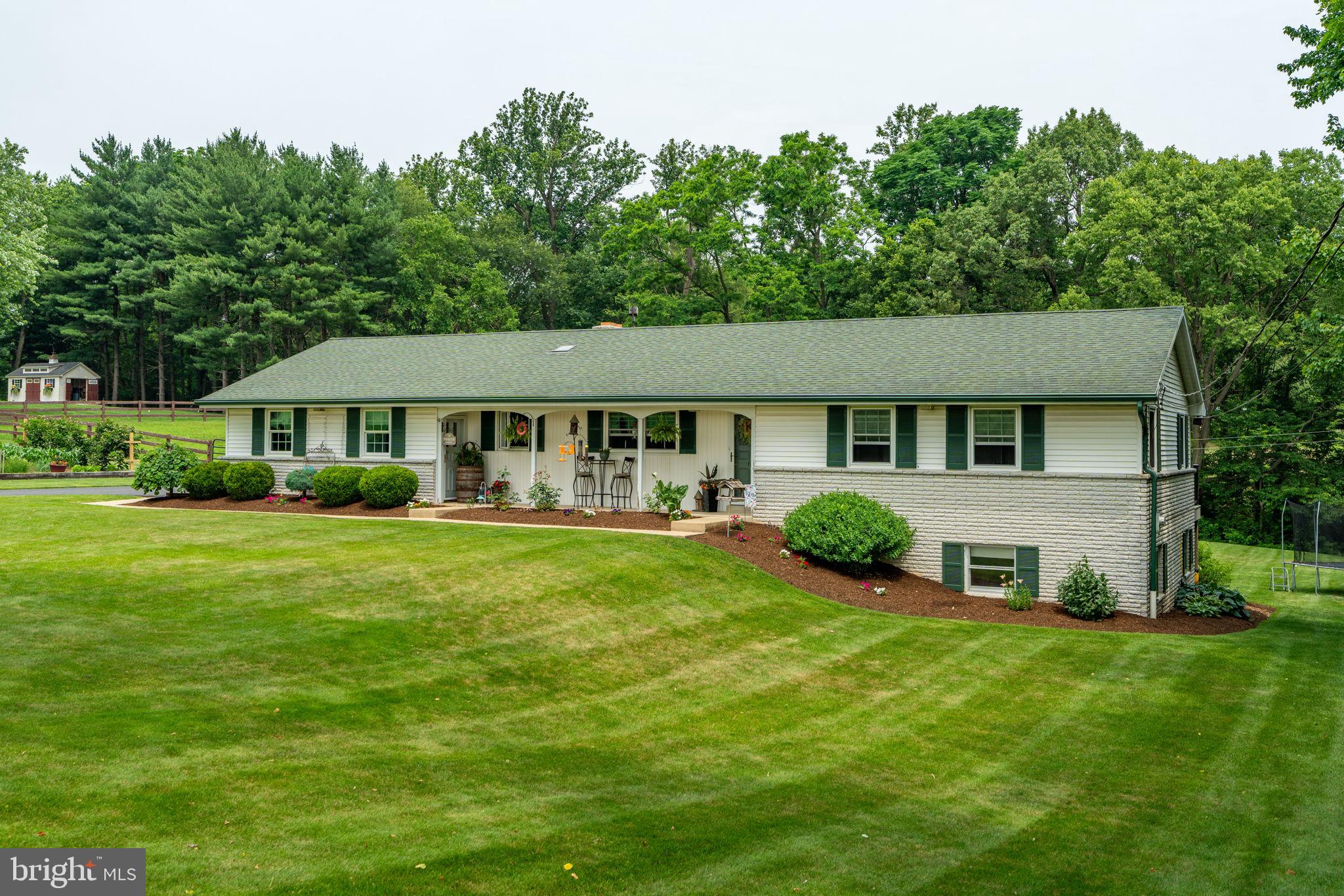 60 Fairland Road Manheim, PA 17545 - Photo 3 of 53 Gallery Image 3
