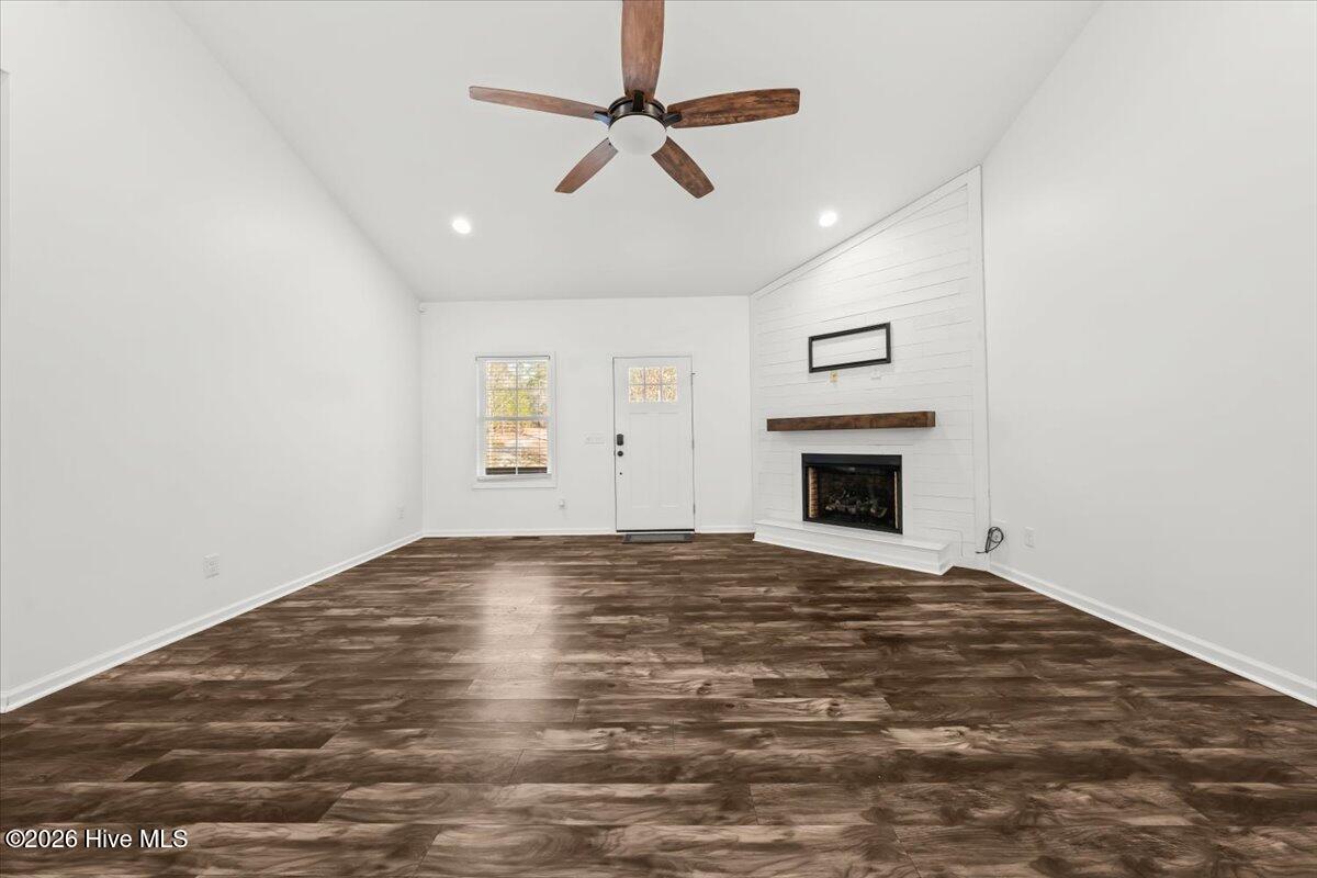 546 Rubicon Road West End, NC 27376 - Photo 15 of 42 16-DSC07545