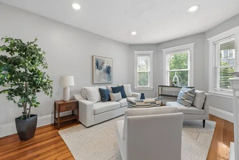 $599,999 | 33 Rosemont Street, Unit A, Boston, MA 02122