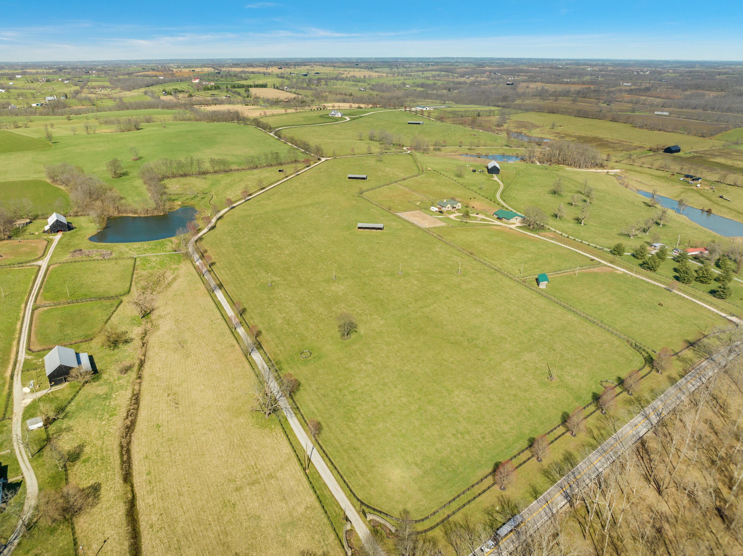 2353 North Middletown Road Paris, KY 40361 - Photo 7 of 117 105_dji_0429