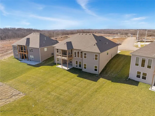 $591,740 | 10139 North Winchester Avenue, Kansas City, MO 64156