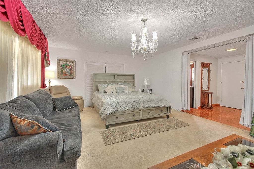 5737 Riverside Avenue Rialto, CA 92377 - Photo 20 of 33
