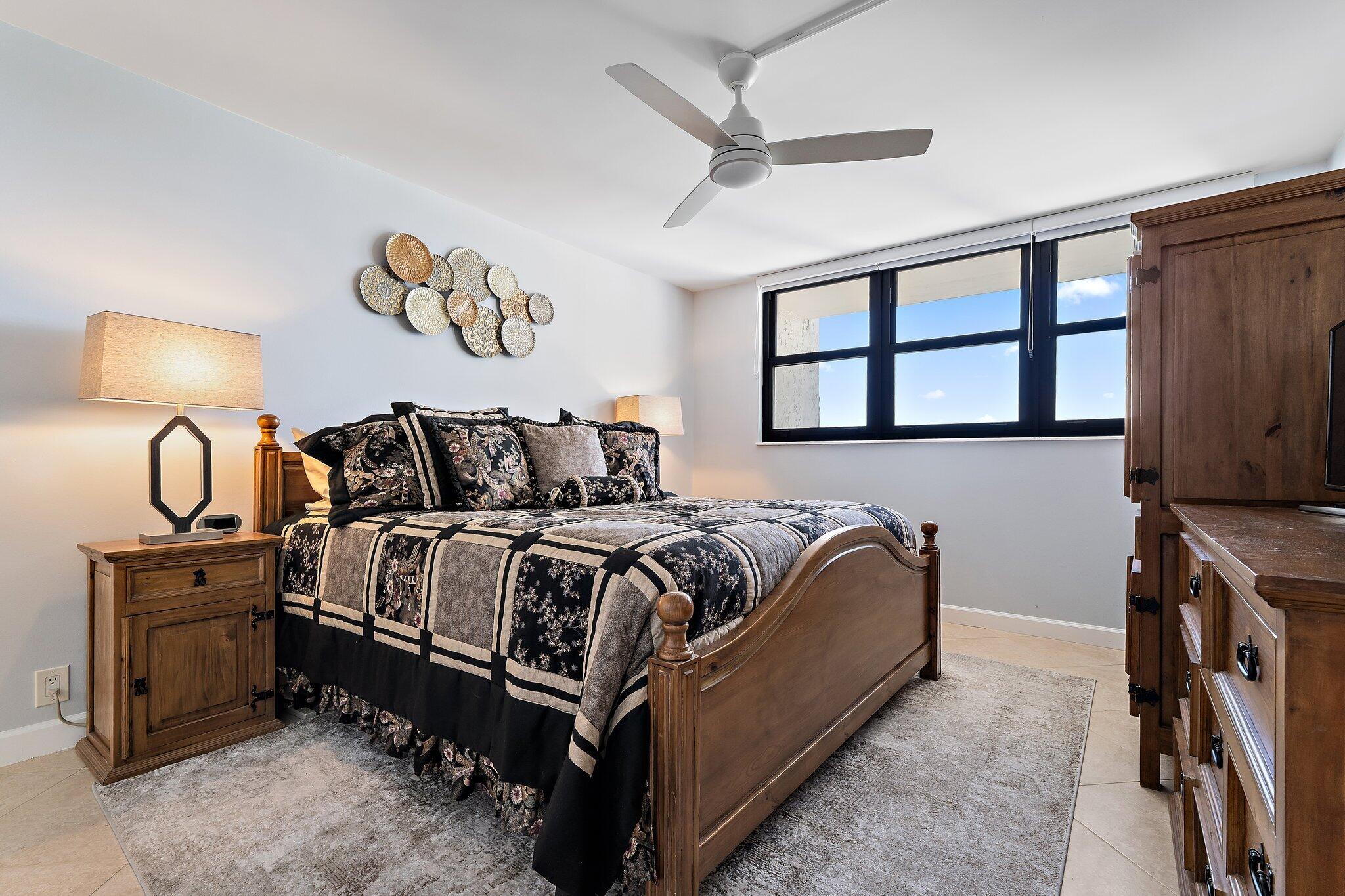 336 Golfview Road, Unit 619 North Palm Beach, FL 33408 - Photo 13 of 55 Primary