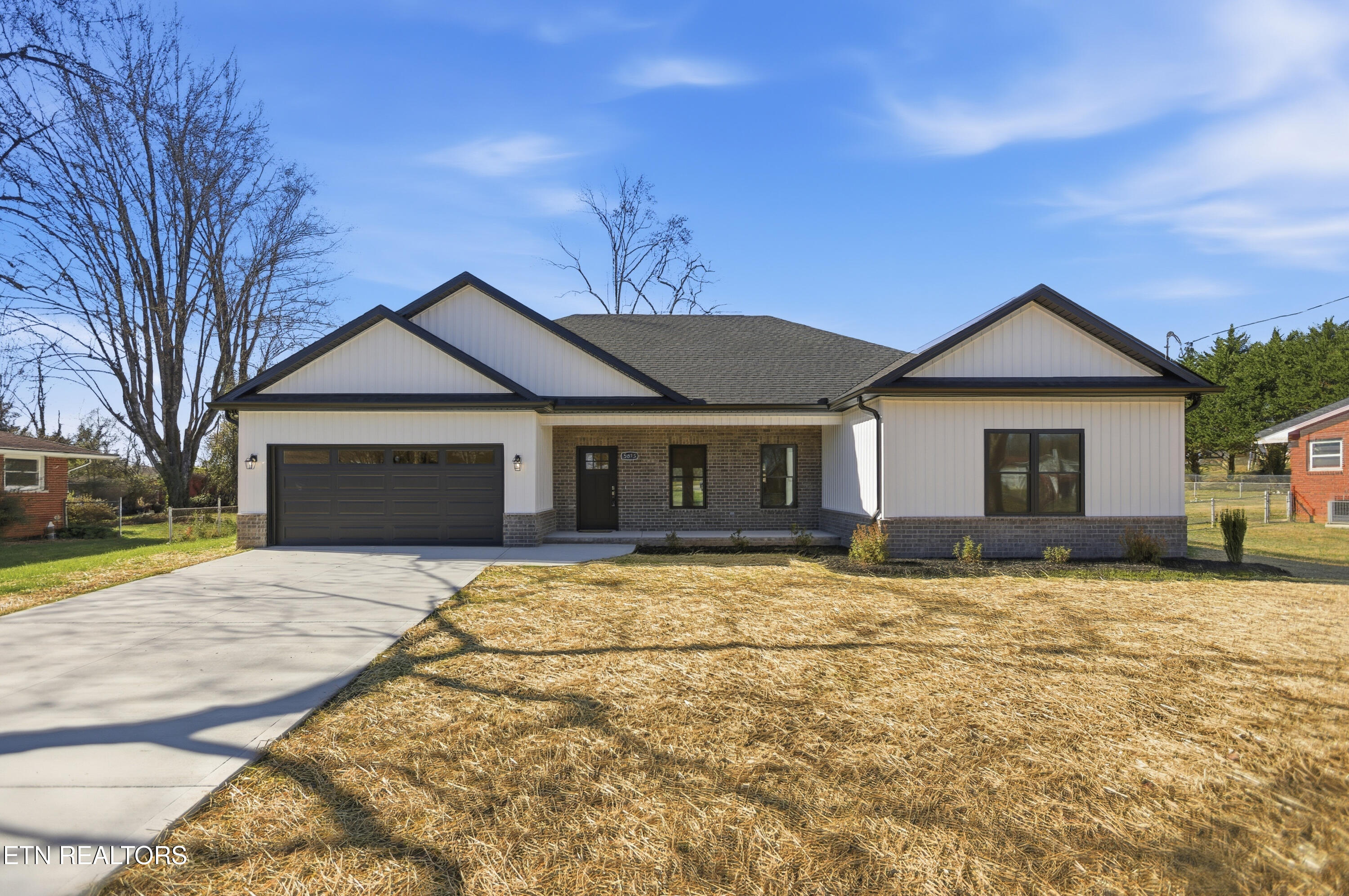 5613 Stoneleigh Road Knoxville, TN 37912 - Photo 54 of 54 Photo Nov 30 2025, 1 32 28 PM