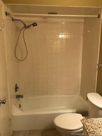 $3,500 | 6 Bouton Street East, Unit 4, Stamford, CT 06907