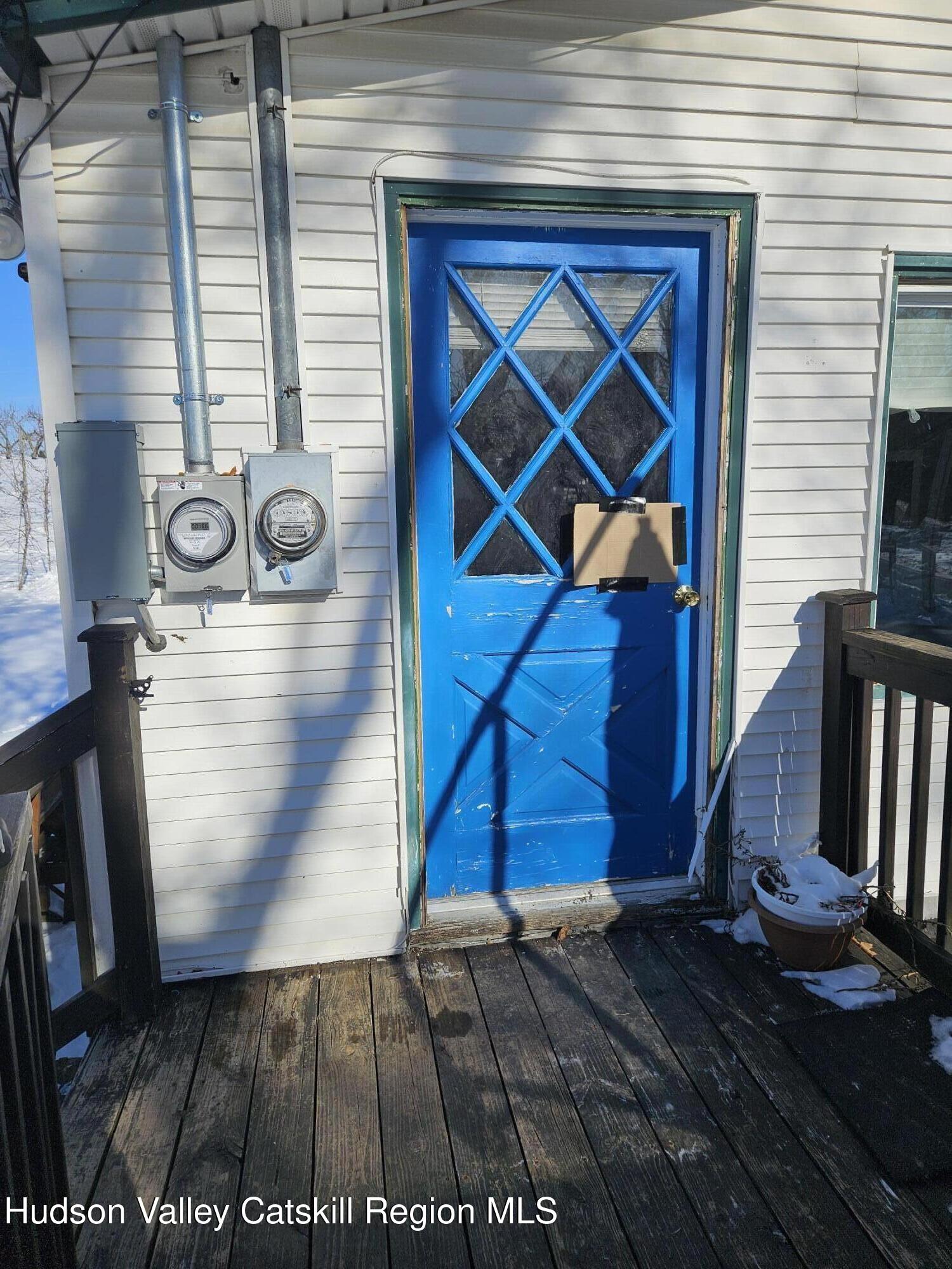 477 Lattintown Road Marlboro, NY 12542 - Photo 3 of 26 1000027418