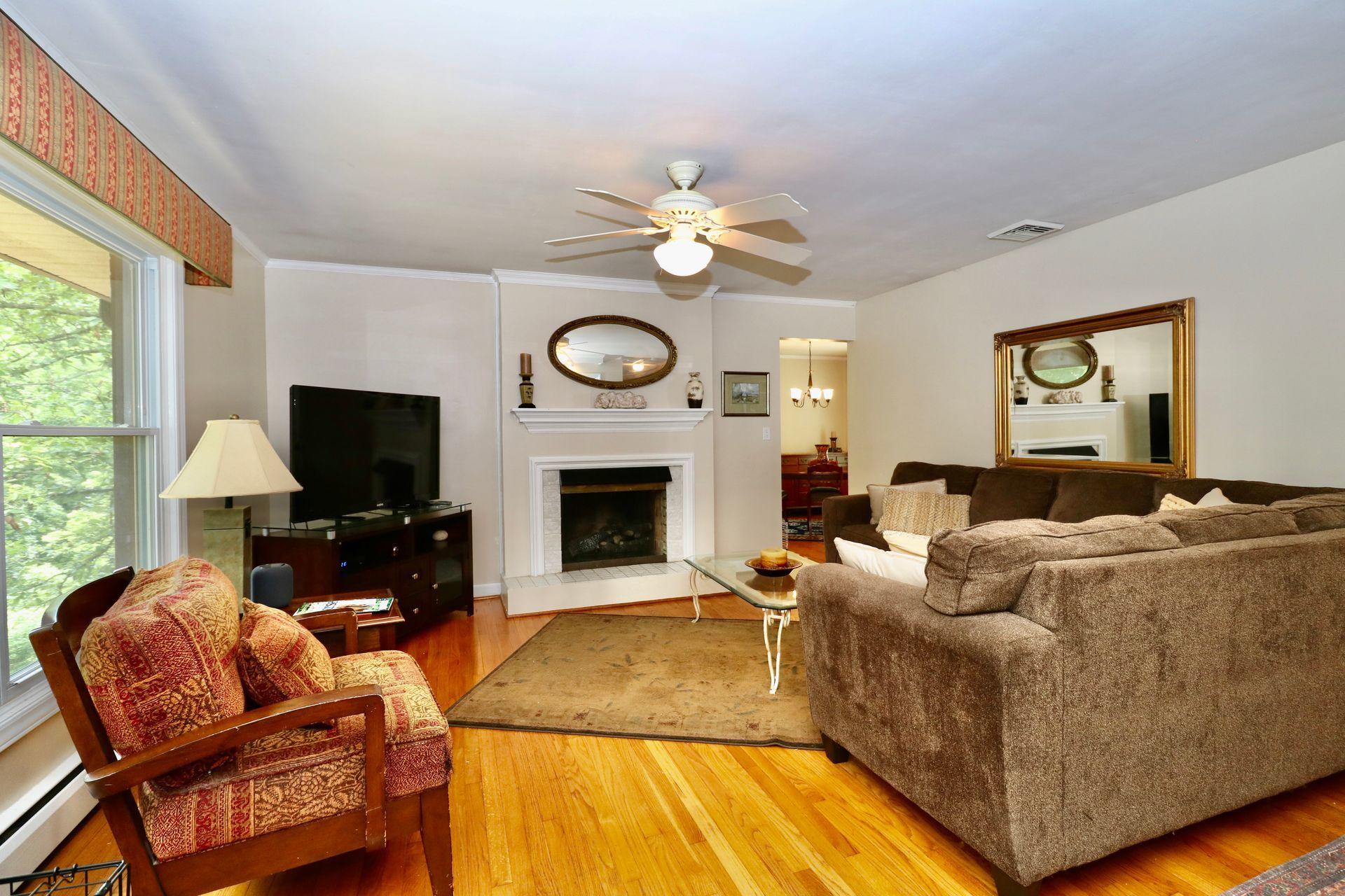 3542 Wright Road Southwest Roanoke, VA 24015 - Photo 8 of 43 8