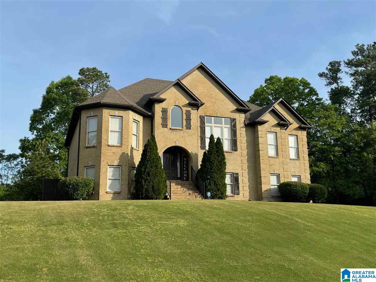 204 Legacy Parc Circle Pelham, AL 35124 - Photo 2 of 50