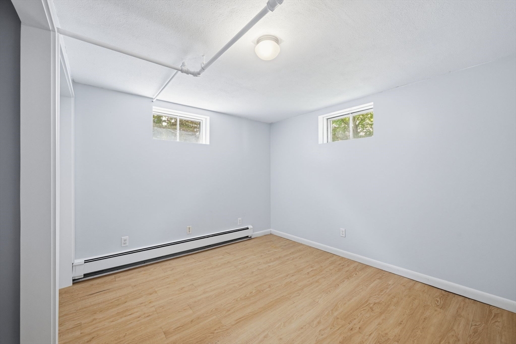 84 Oak Street Winchester, MA 01890 - Photo 25 of 38