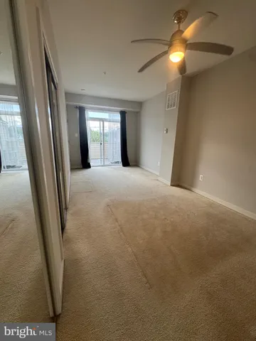 a view of empty room with window