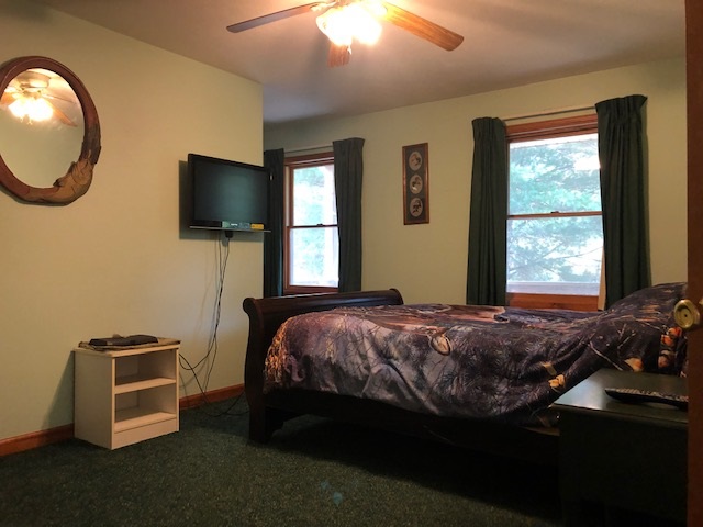 7146 South Stachnik Road Maple City, MI 49664 - Photo 11 of 19 1869022-10.JPG