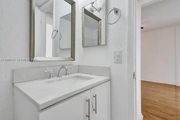 $1,600 | 1251 Northeast 108th Street, Unit 411, Miami, FL 33161