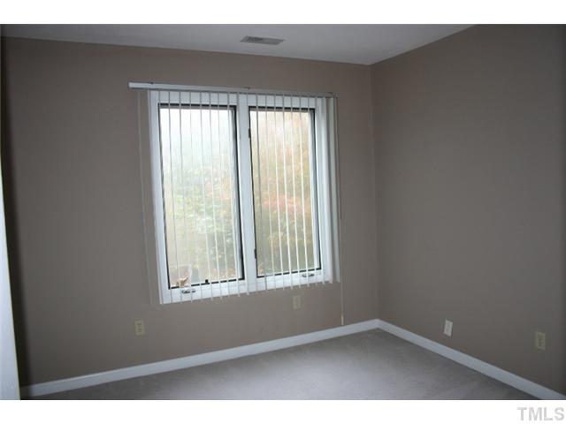 4301 Sunscape Lane Raleigh, NC 27613 - Photo 14 of 16