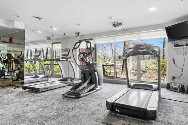 $3,500 | 173 Oak Street, Unit 103, Newton, MA 02464