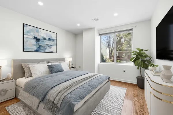 $3,500 | 173 Oak Street, Unit 103, Newton, MA 02464