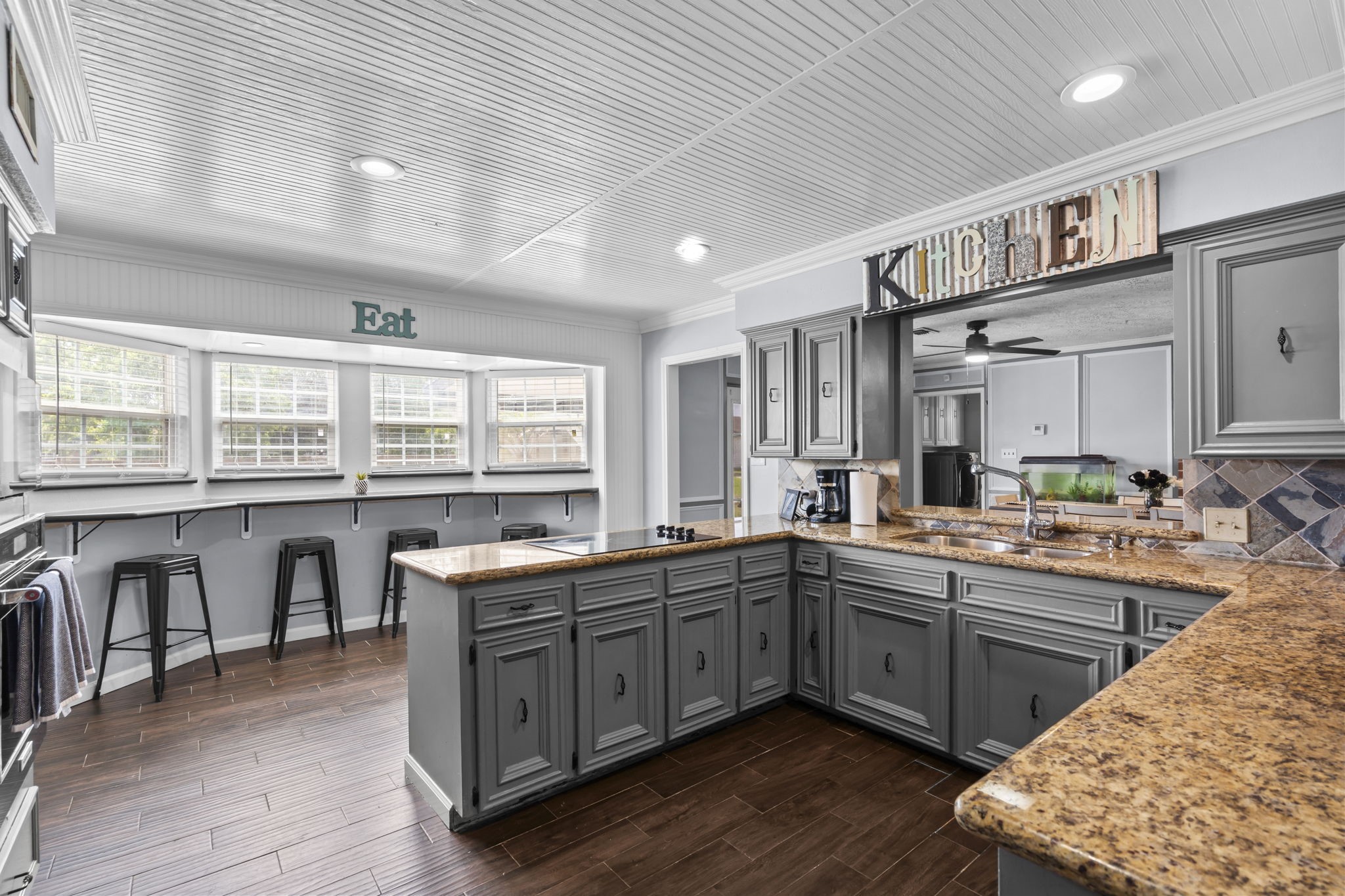 7009 Avenue R Santa Fe, TX 77510 - Photo 14 of 48 Look at this kitchen! So much room for everyone.