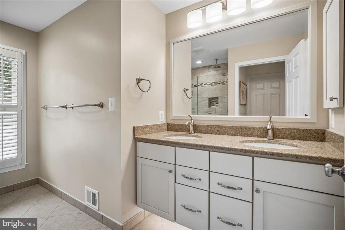 7606 Rustle Ridge Court Fairfax Station, VA 22039 - Photo 30 of 57